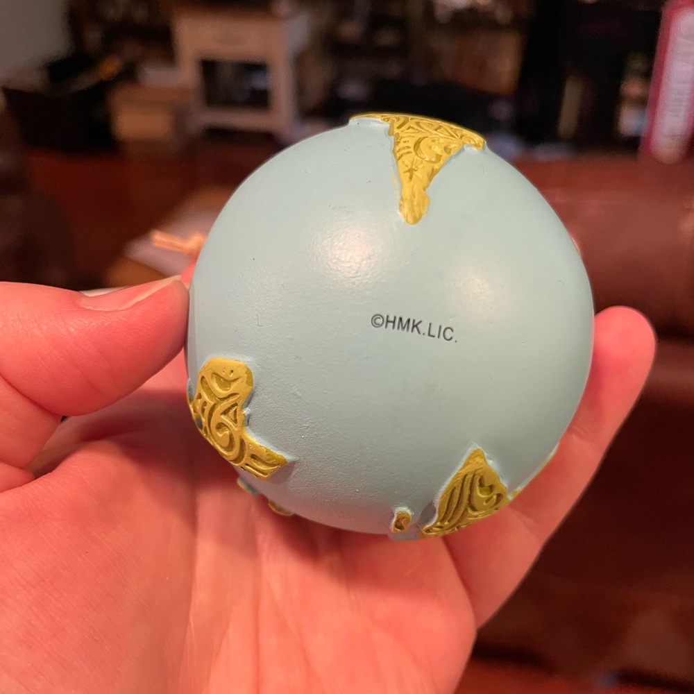 Hallmark Ornament - Explore - Globe - Xmas Gift - Picture 3 of 6